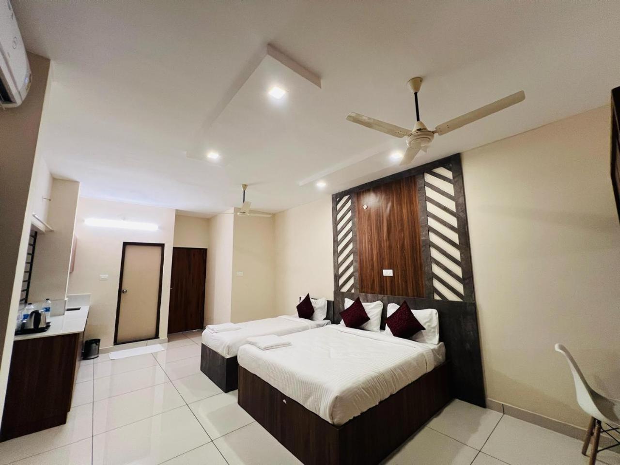Gypsy Hotel Cusat Kochi Luaran gambar